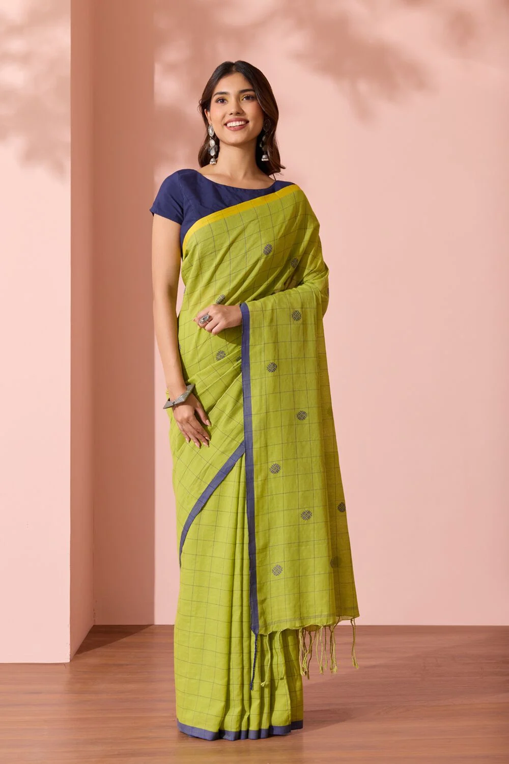 Light Green Bengal Pure Cotton Jamdani Saree with Unstitched Blouse Piece